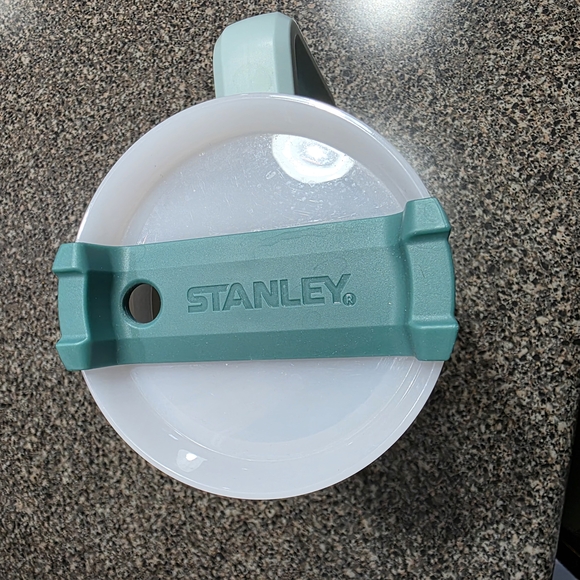 Stanley Sage Green Insulated Mug - Picture 3 of 3